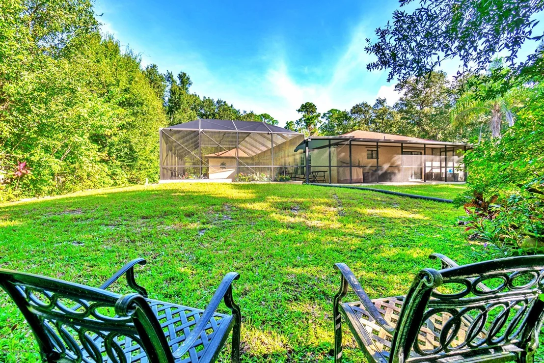 Photo of 1255 Friday Road