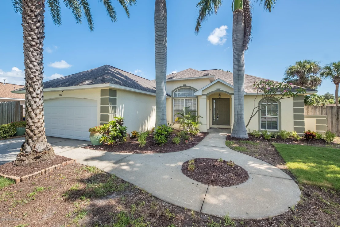 Photo of 812 Topaz Drive