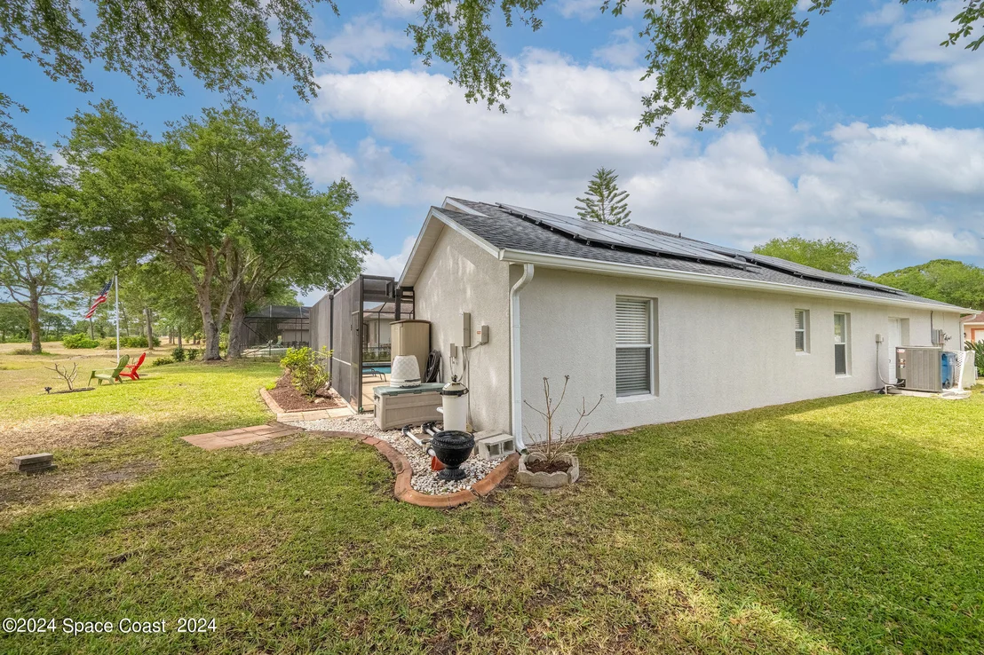 Photo of 1948 Windbrook Drive