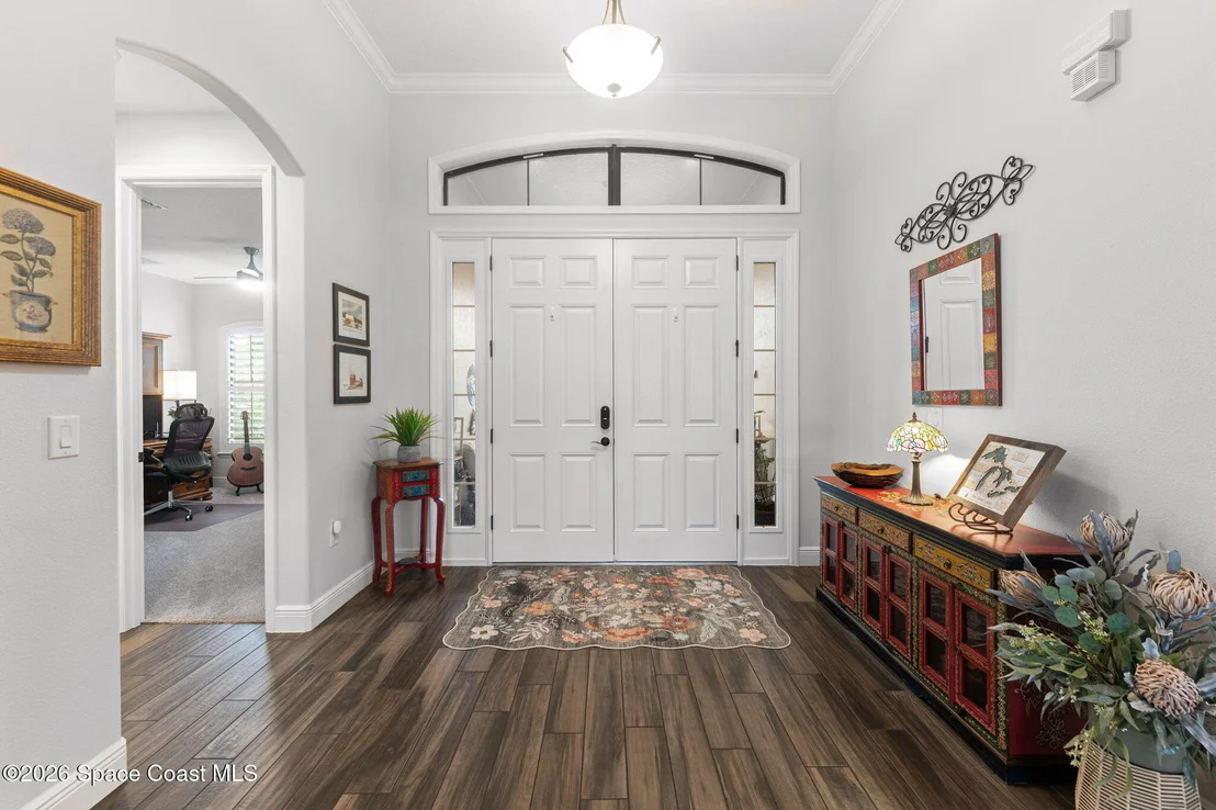 Photo of 8146 Stonecrest Drive