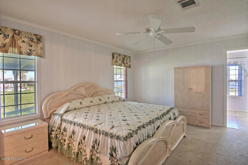 Photo of 7585 Agawam Road