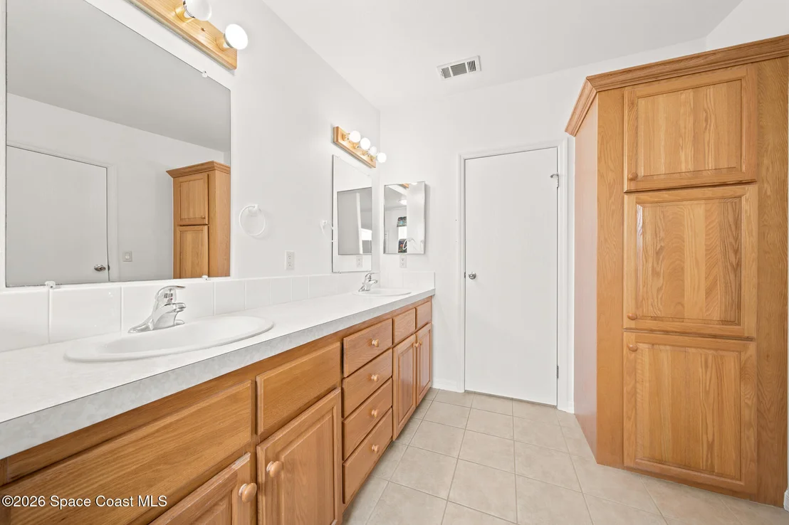 Photo of 322 Scenic Drive