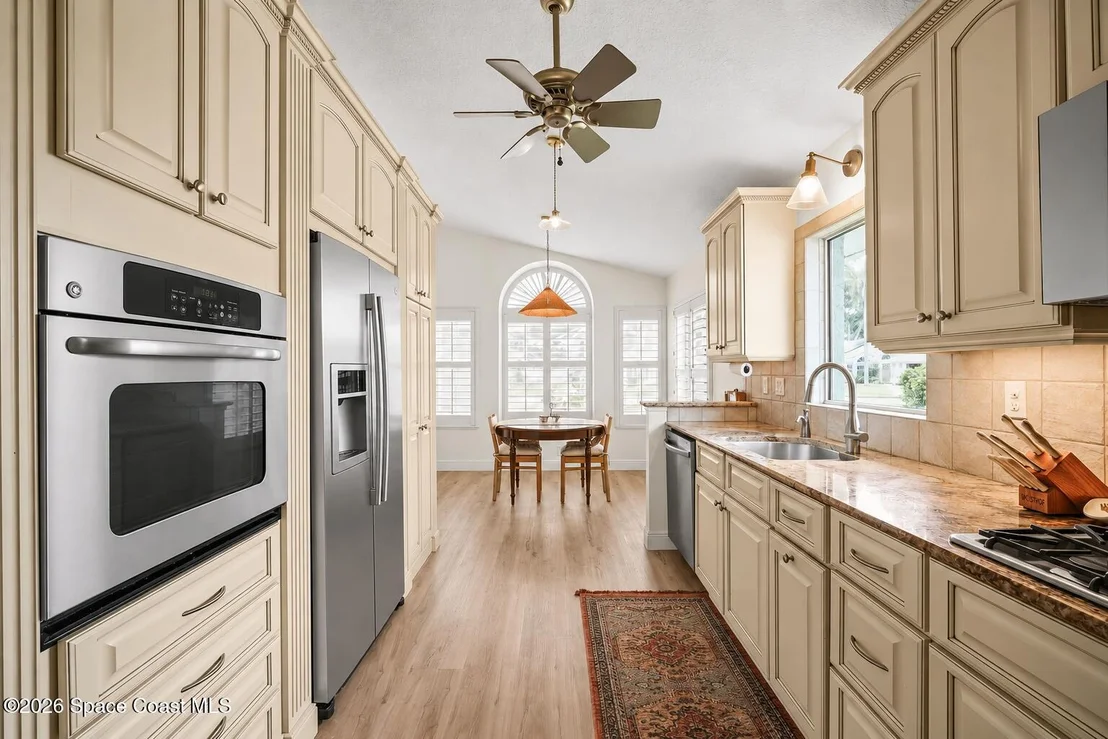 Photo of 3936 Saint Armens Circle