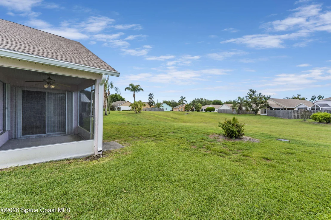Photo of 1021 Pine Creek Circle NE