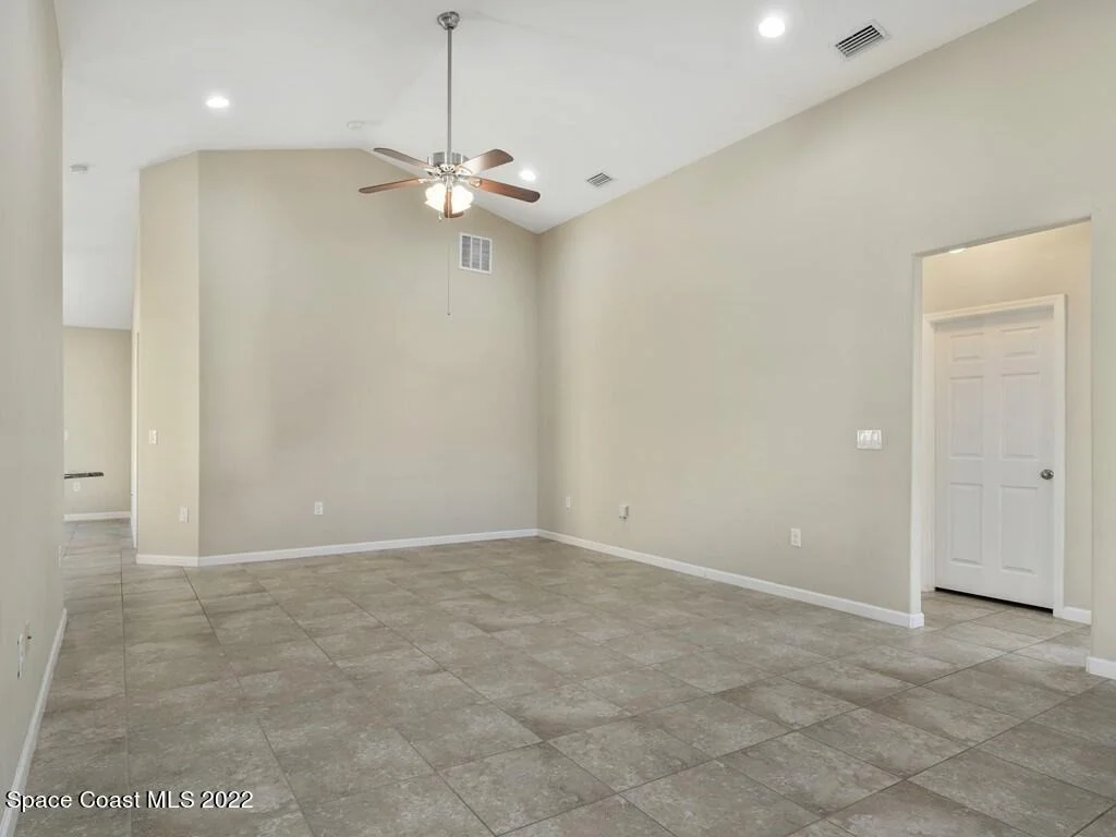 Photo of 1248 Dillard Drive SE