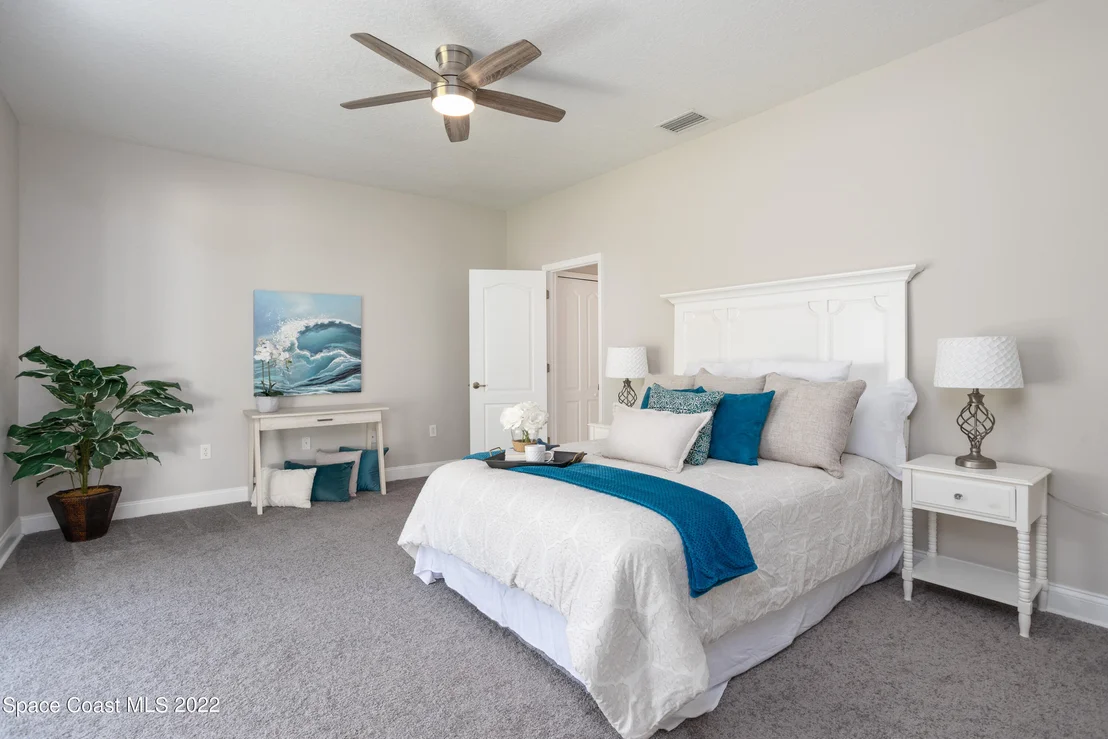Photo of 1660 Bridgeport Circle