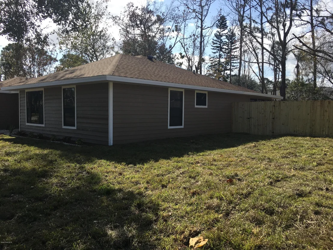 Photo of 6166 Corning Road