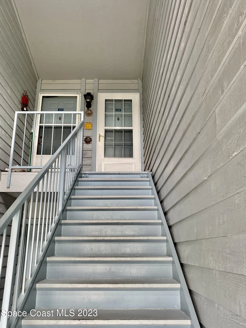 Photo of Unit 206 at 7300 Highway 1