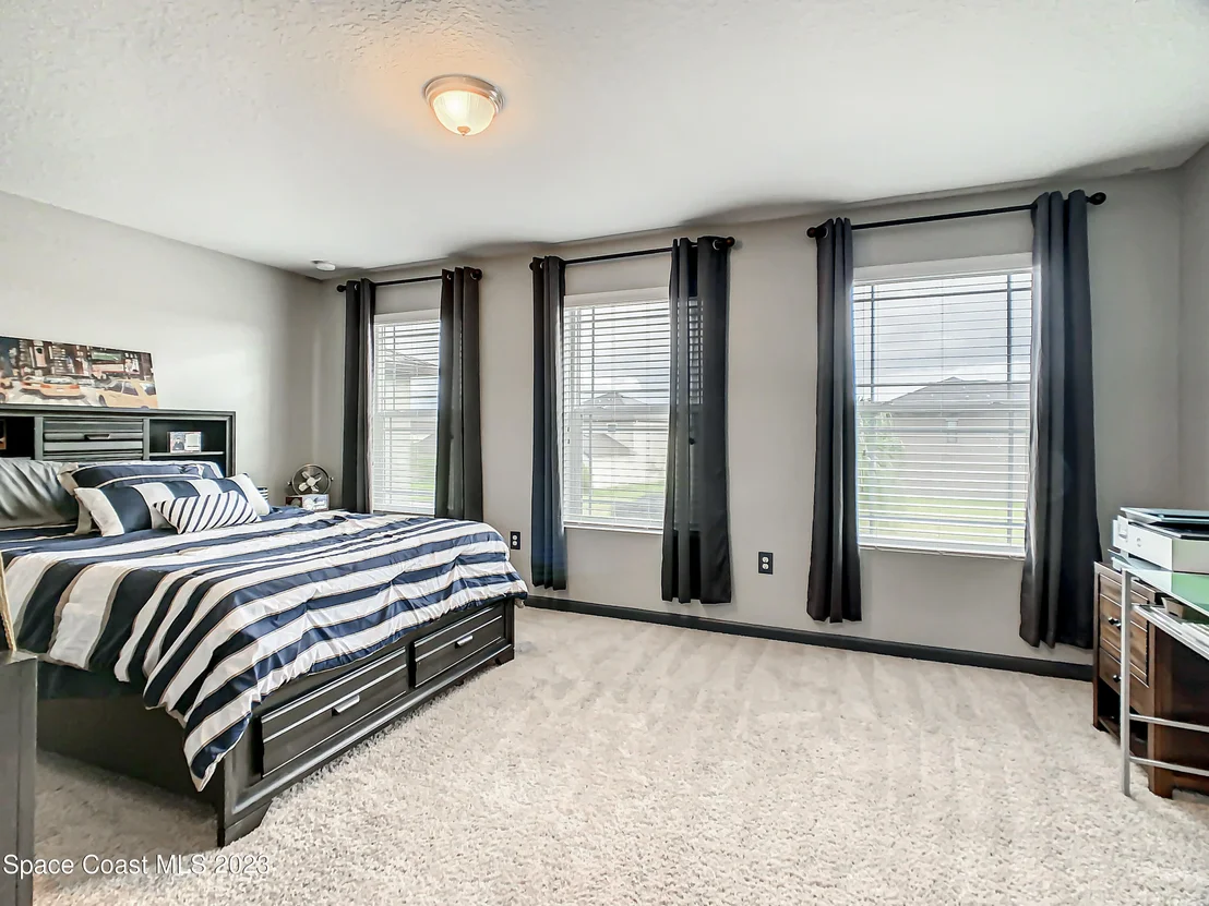 Photo of 690 Fiddleleaf Circle