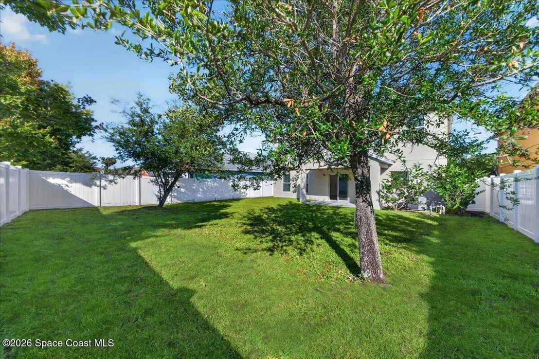 Photo of 1545 Litchfield Drive