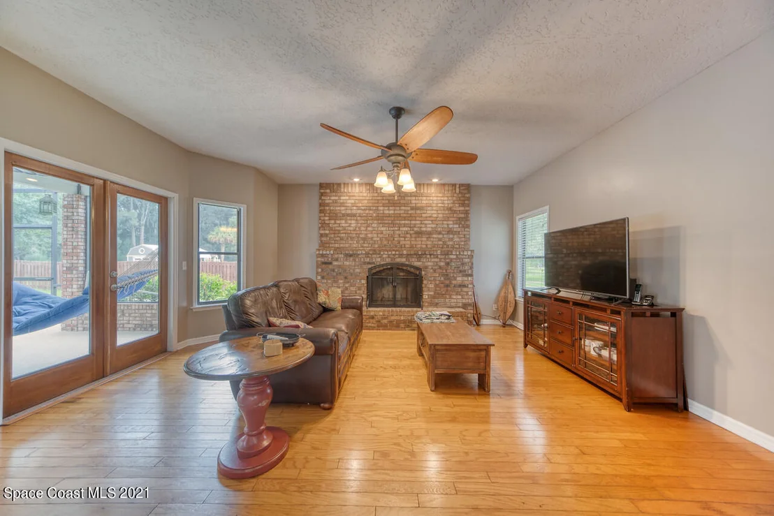 Photo of 4923 Flora Drive