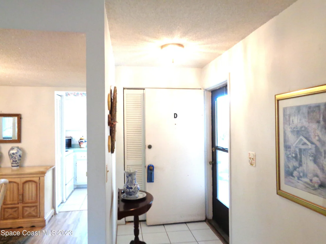 Photo of Unit 4D at 2500 Eagle Drive