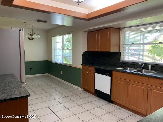 Photo of 1392 Gleneagles Way