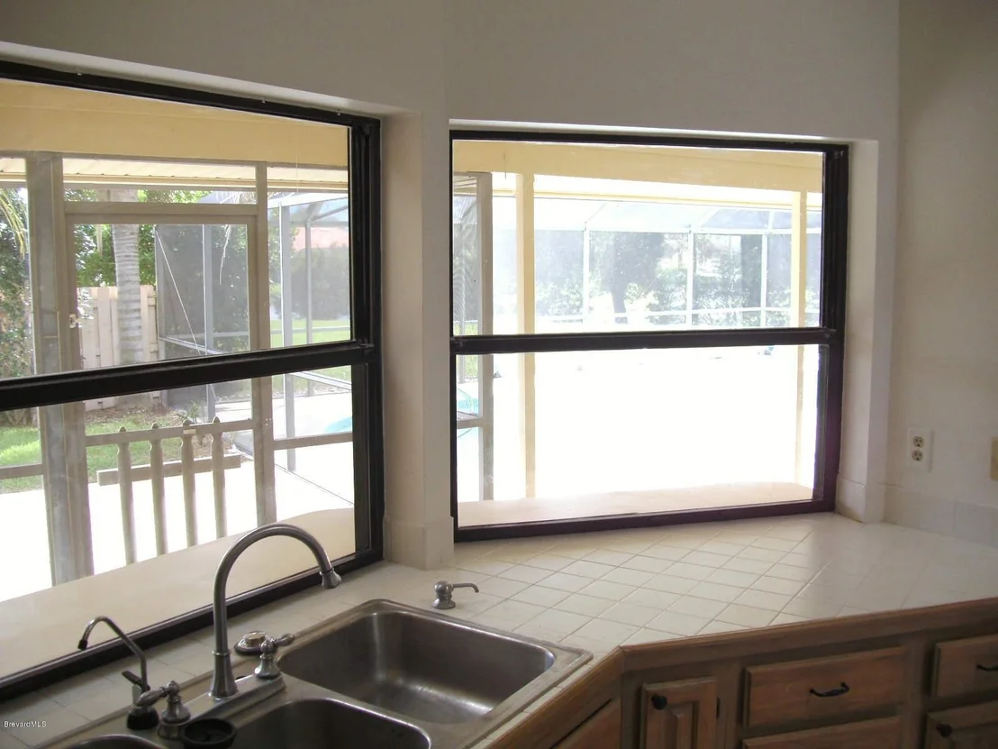 Photo of 544 Deerfield Drive