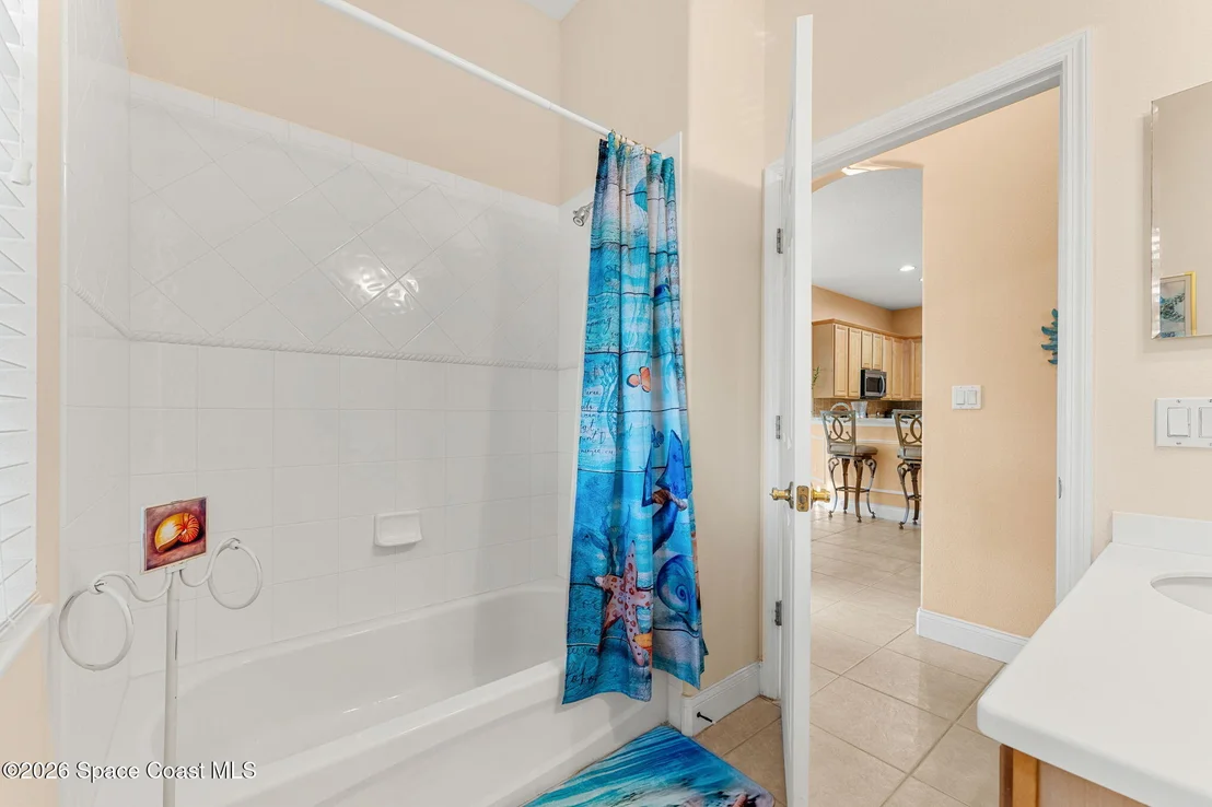Photo of 1811 Admiralty Boulevard