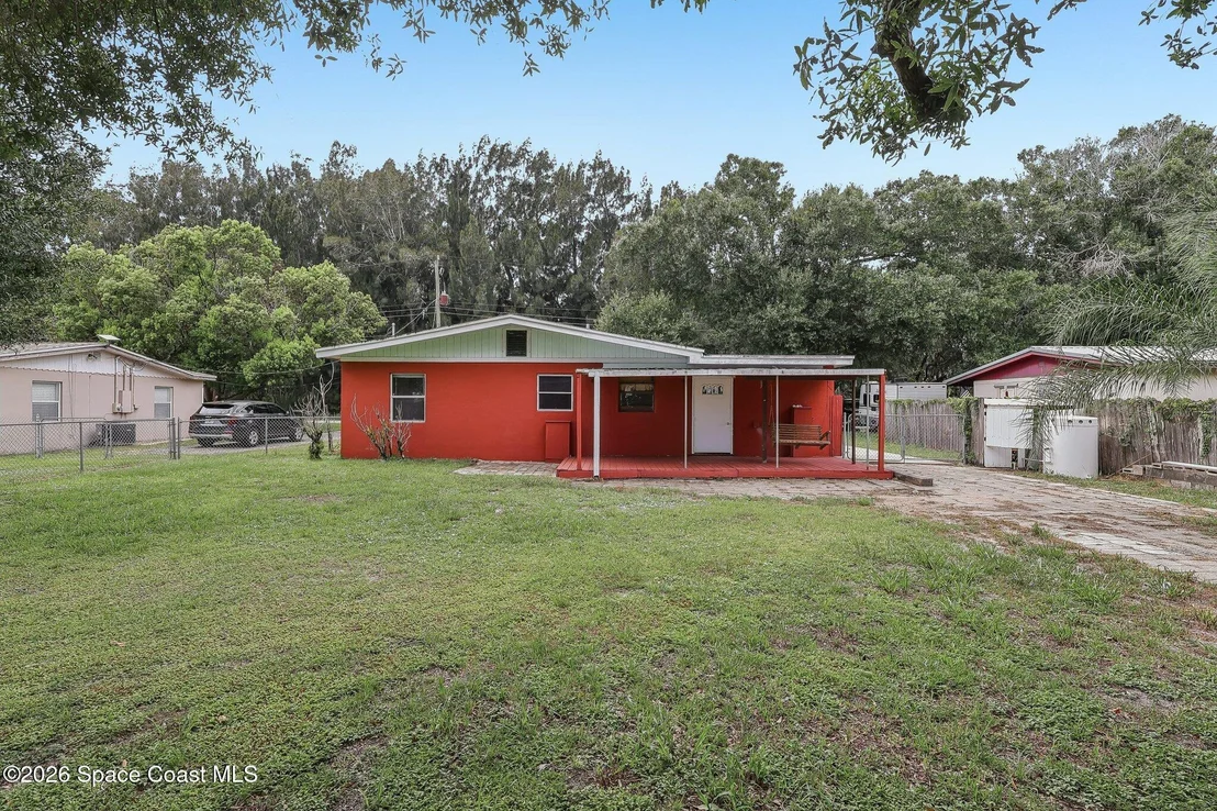 Photo of 230 Gray Road
