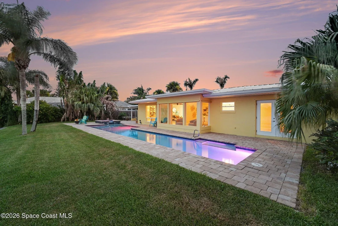 Photo of 1540 Bay Shore Drive