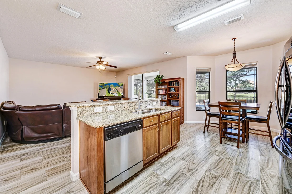 Photo of 1225 Bolle Circle