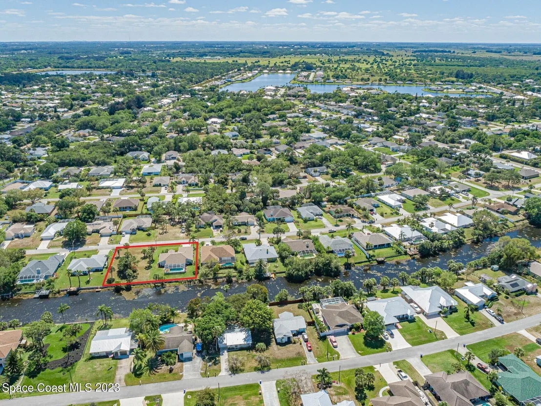 Photo of 141 Joy Haven Drive