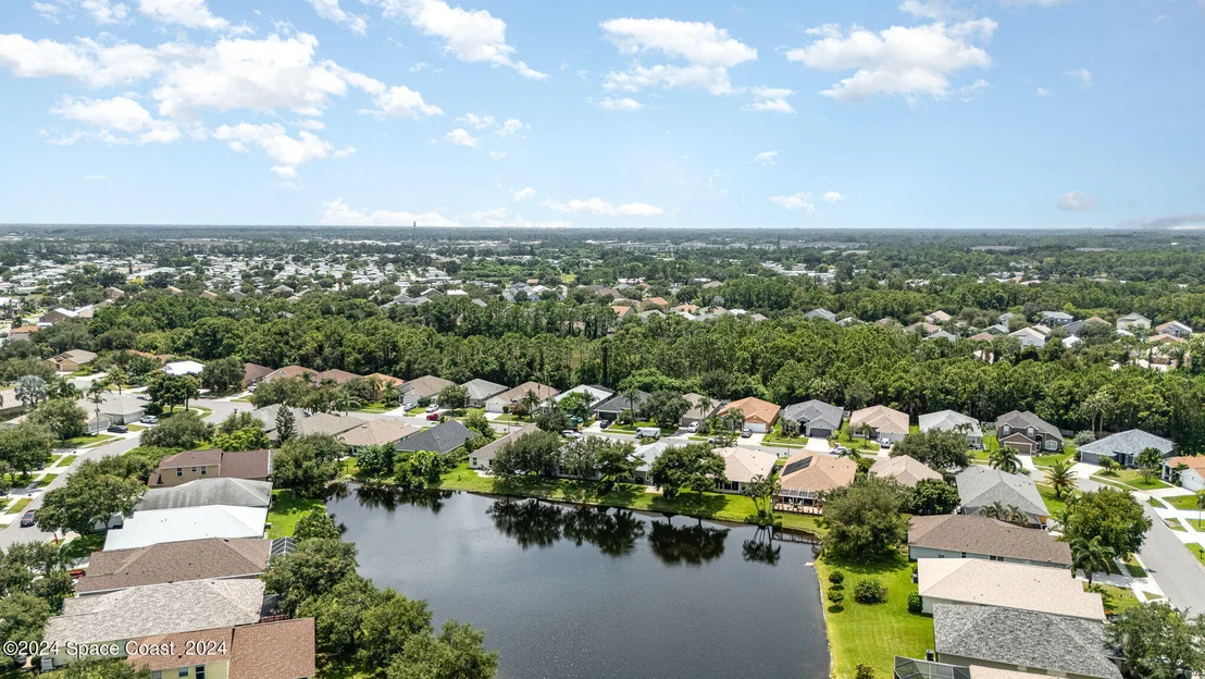 Photo of 2370 Stratford Pointe Drive