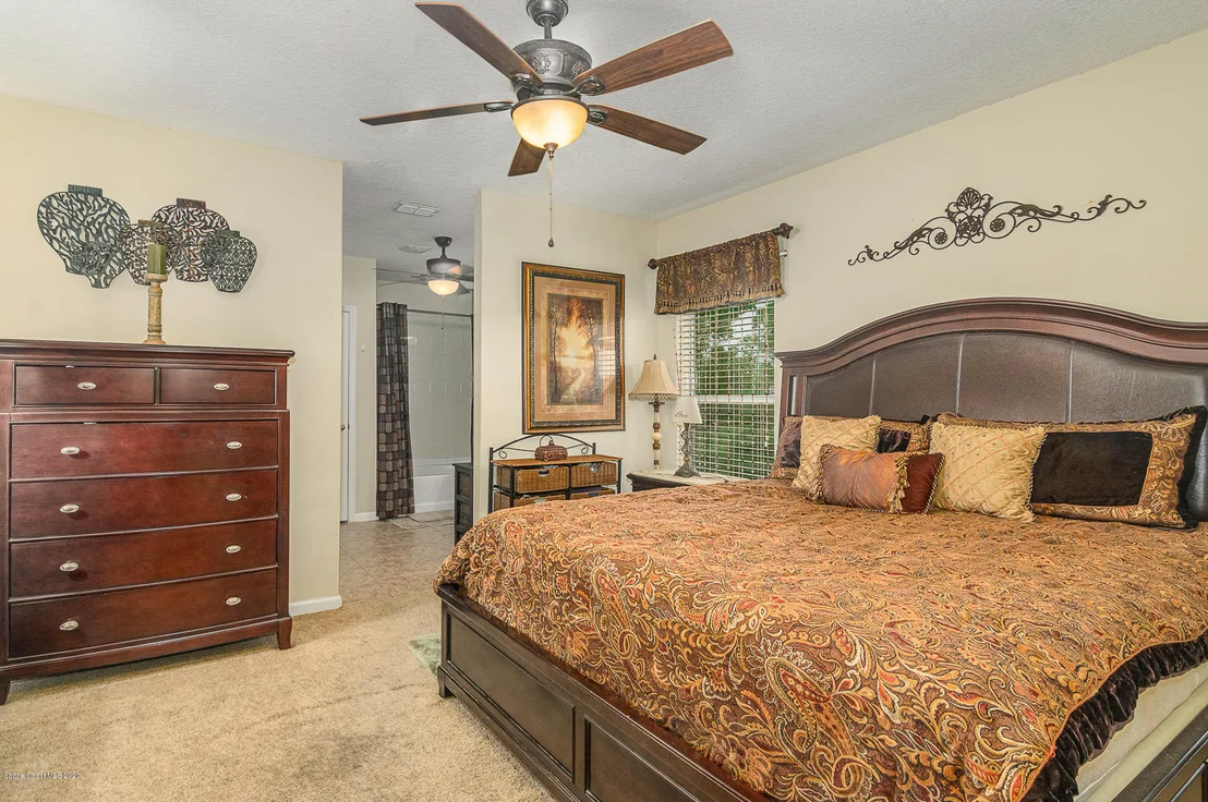 Photo of 1479 Corbett Lane