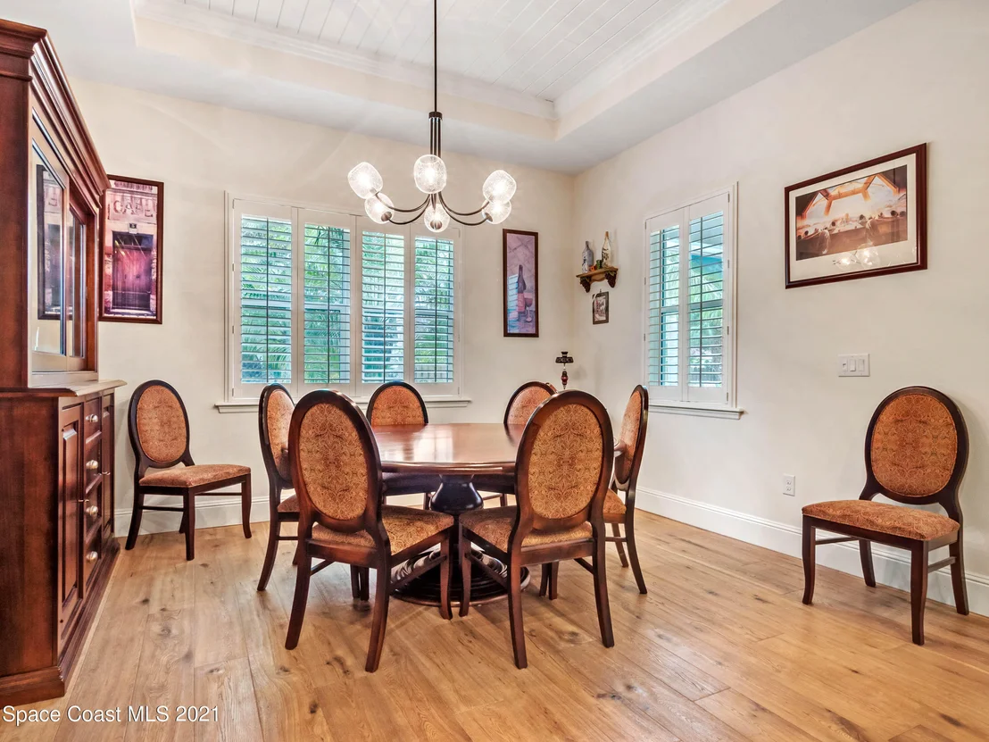 Photo of 357 Southampton Drive