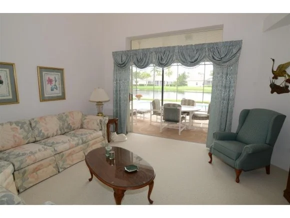 Photo of 1046 Fieldstone