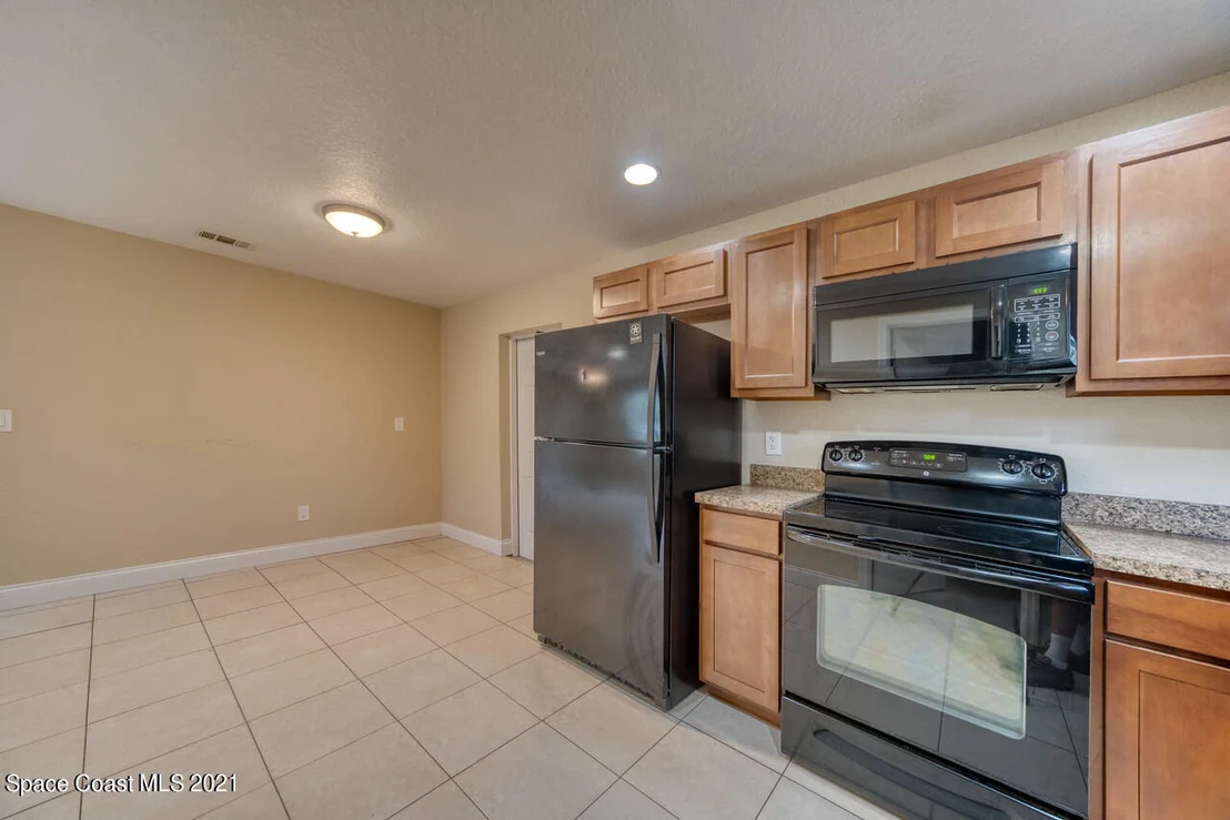 Photo of 462 Ormond Avenue