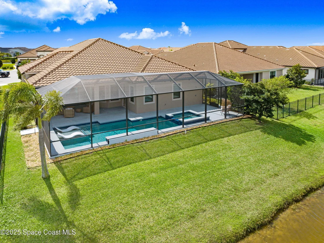 Photo of 8116 Stonecrest Drive