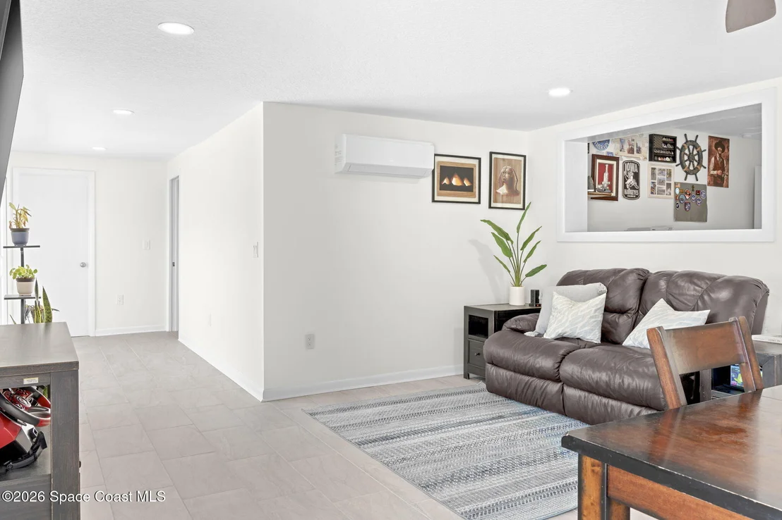 Photo of 500 Seabreeze Drive