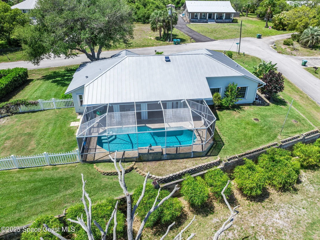 Photo of 7109 Blue Shore Road