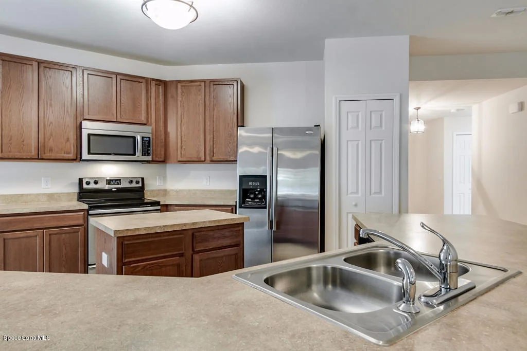 Photo of 534 Dryden Circle
