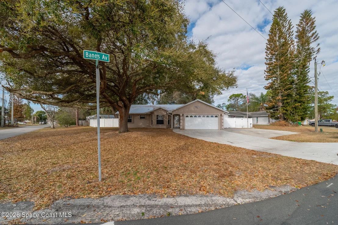 Photo of 5601 Banos Avenue