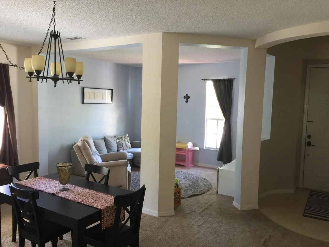 Photo of 958 Riviera Point Drive