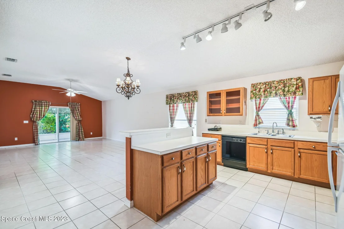 Photo of 2960 Ericusa Lane