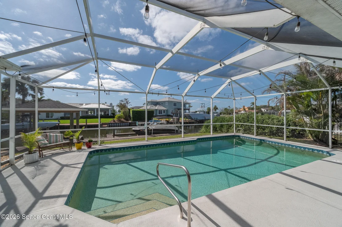 Photo of 447 Sandy Key