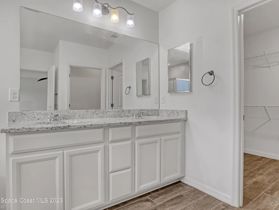 Photo of 2181 Lune Court