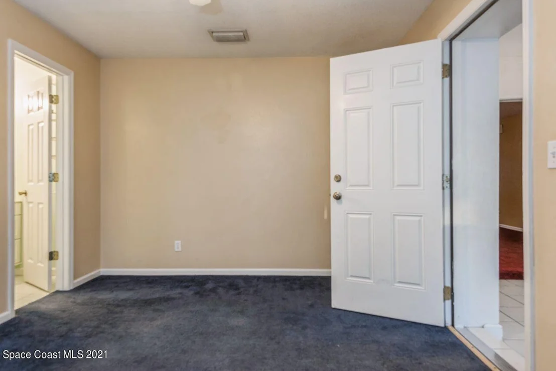 Photo of 7000 Pluto Avenue