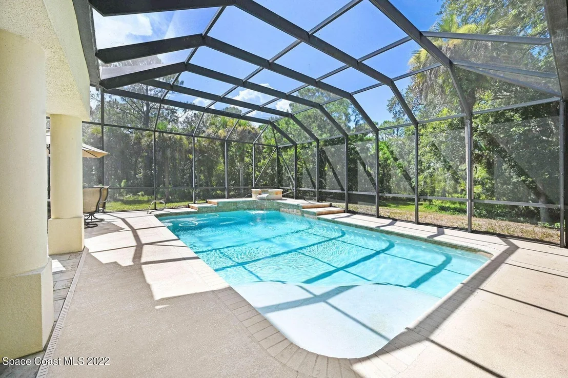 Photo of 1170 Adamson Road