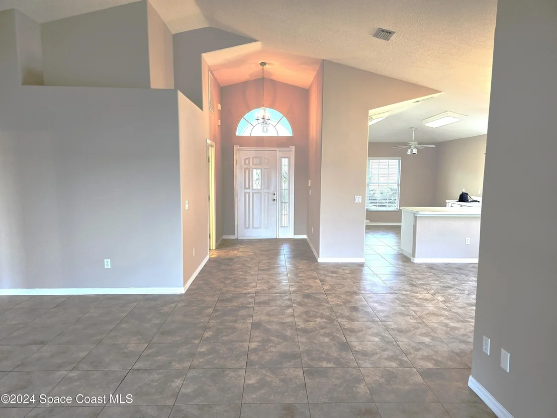 Photo of 2672 Vining Street