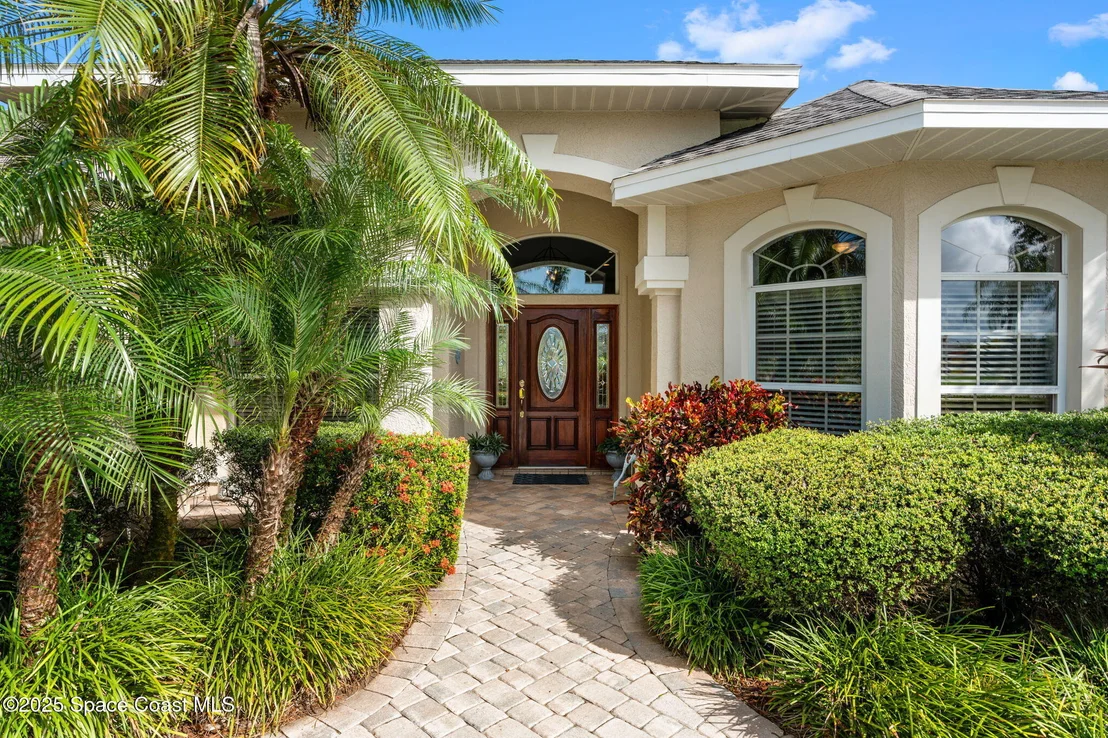 Photo of 921 Wildwood Drive