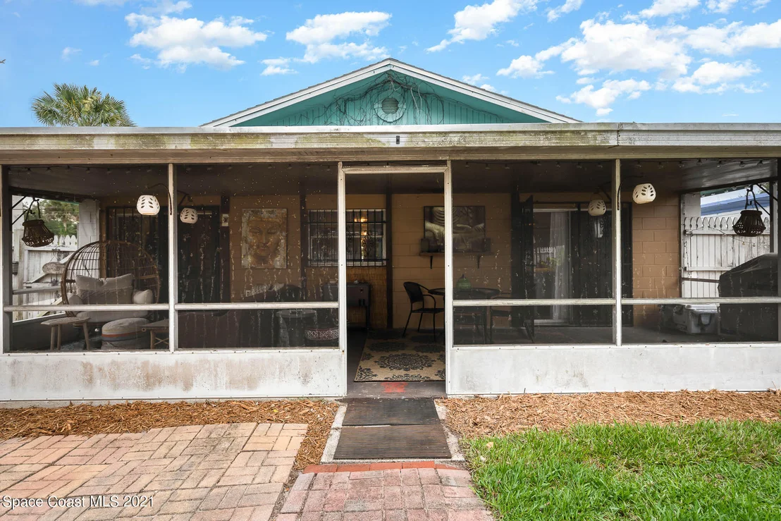 Photo of 525 Live Oak Street