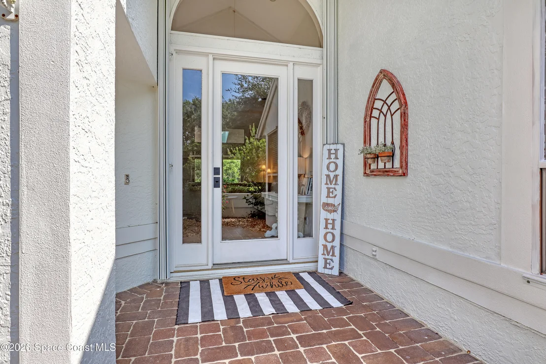 Photo of 402 Peregrine Drive