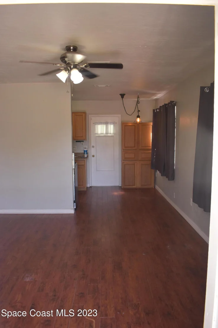 Photo of 1058 Barclay Drive