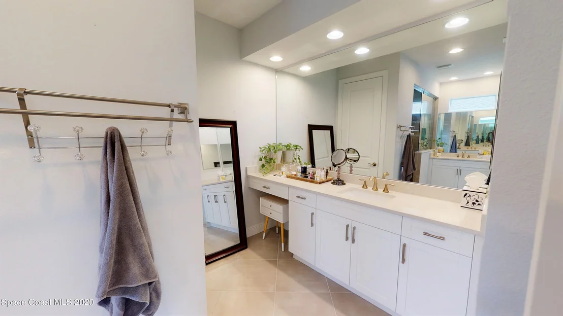Photo of 1510 Segovia Circle