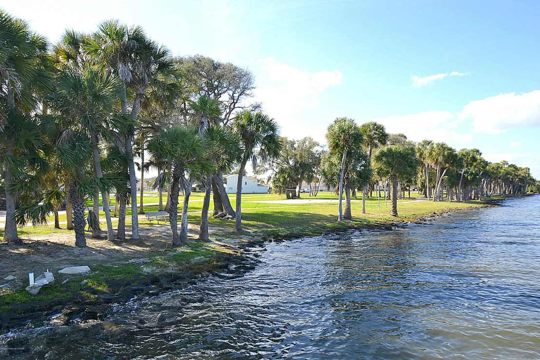 Photo of 293 Current Drive