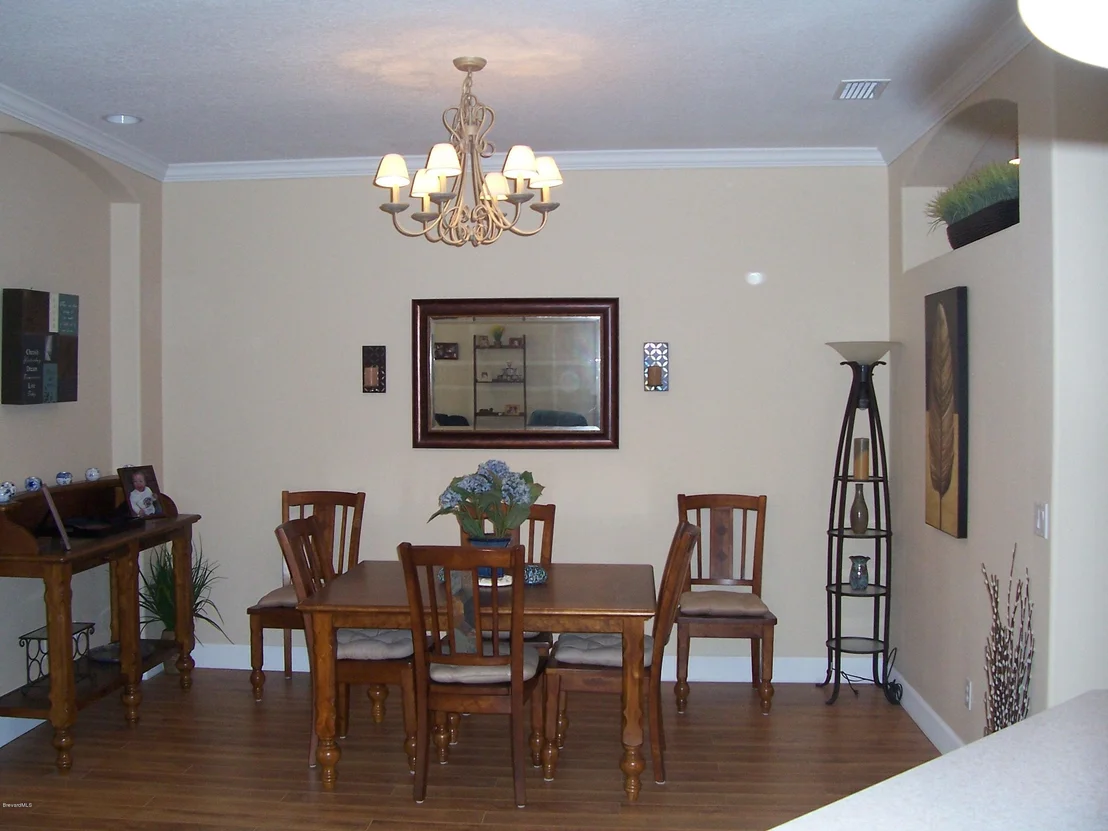 Photo of 4721 Portage Trail