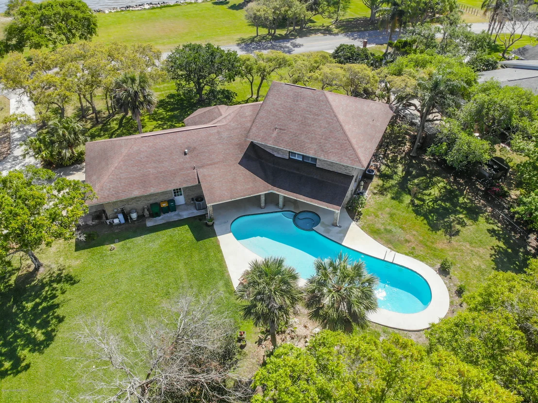 Photo of 2630 Rocky Point Road