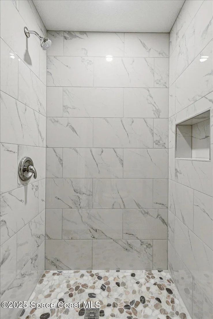 Photo of 2209 Iona Drive