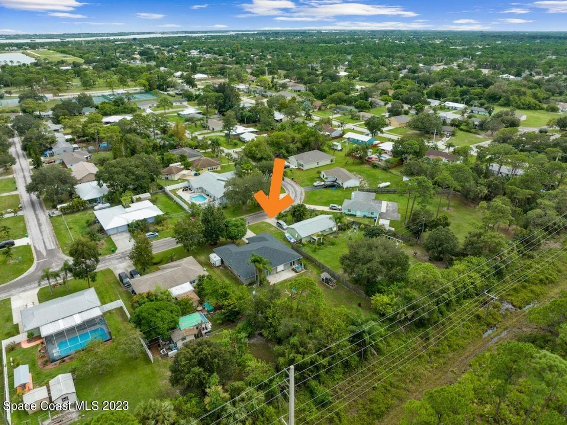 Photo of 121 Harris Drive